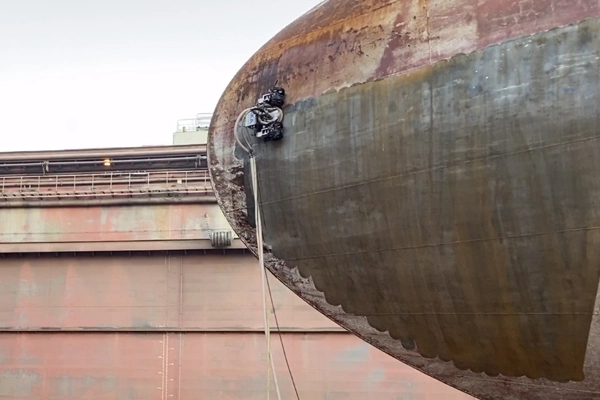 Ship Hull Cleaning & Blasting Robot