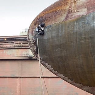 ship hull cleaning robot